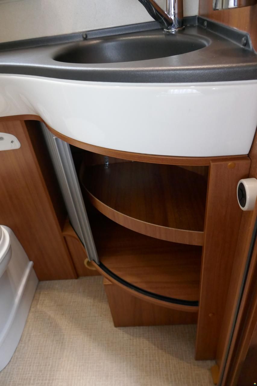 Eura Mobil Terrestra TT 670 SB