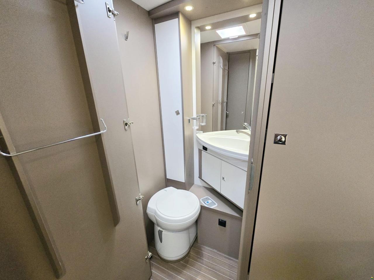 Etrusco T 6900 DB 2.3 MJ