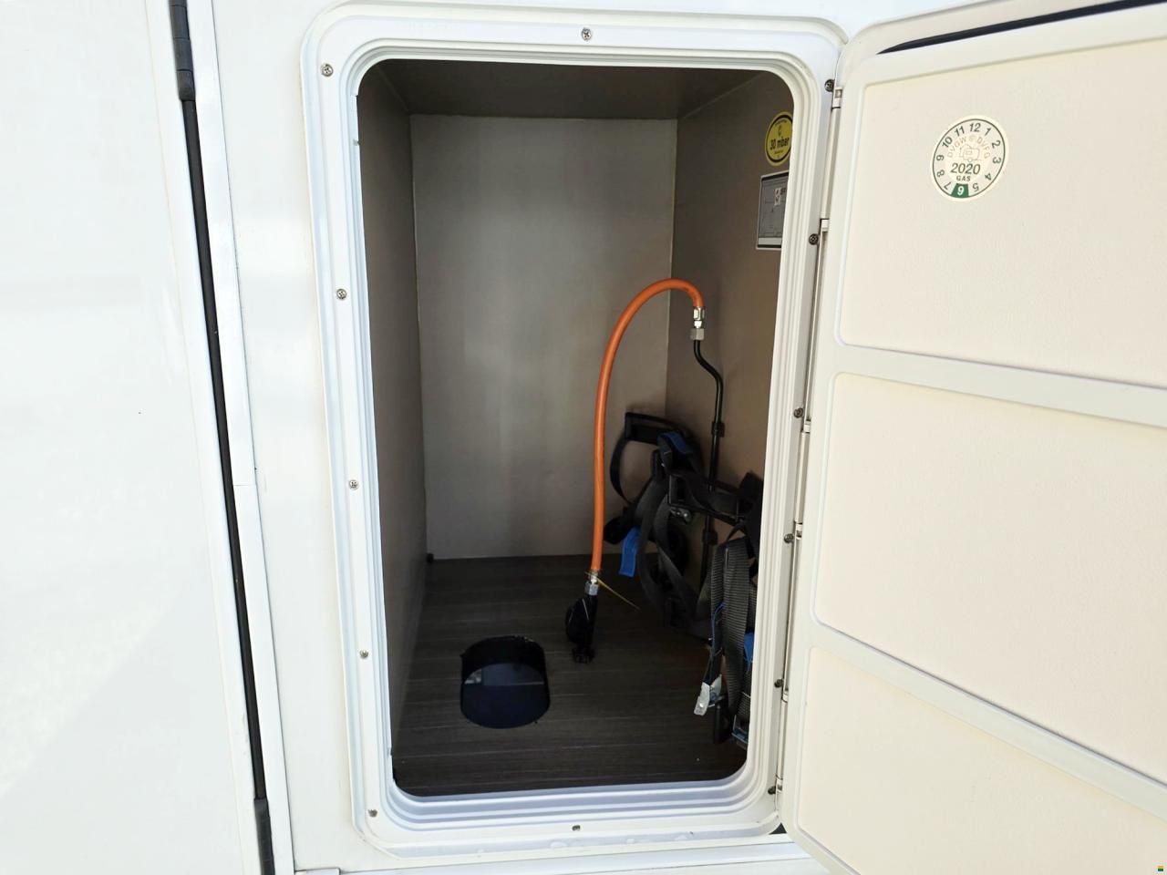 Etrusco T 6900 DB 2.3 MJ