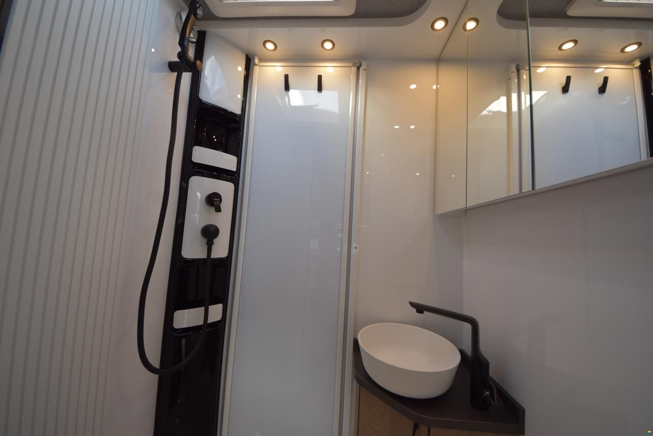 Hobby Ontour T 710 GE