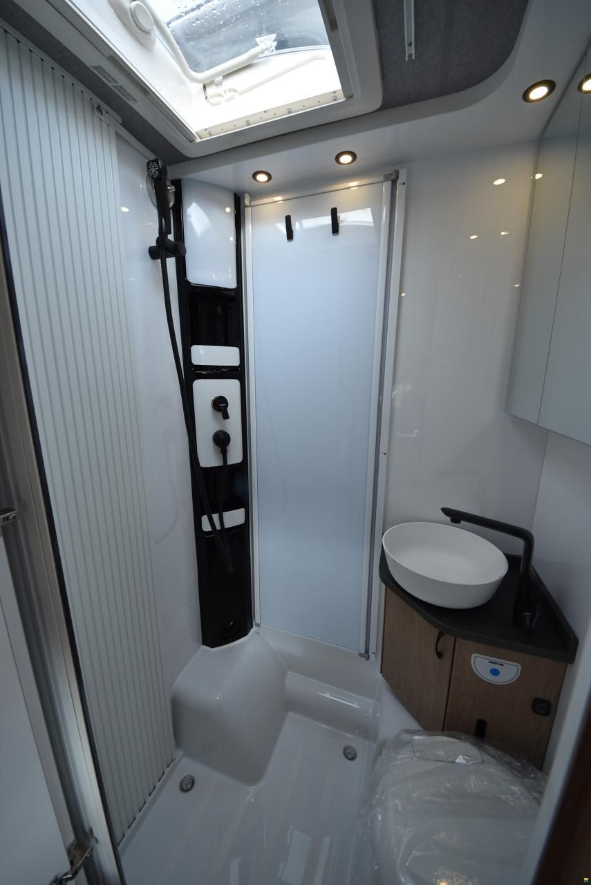 Hobby Ontour C 680 GE