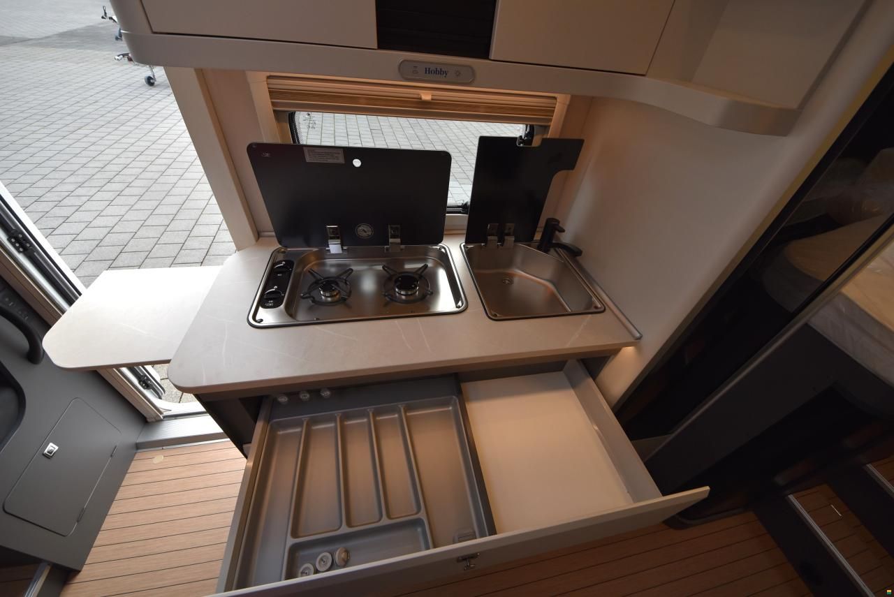 Hobby Prestige T 710 GE