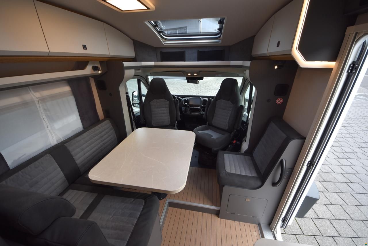 Hobby Prestige T 710 GE