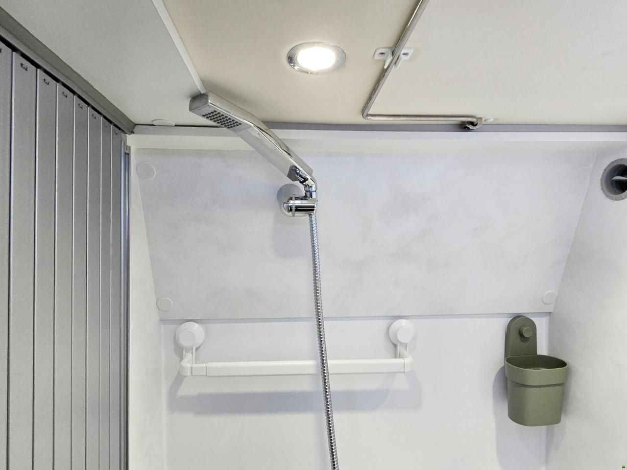 Pilote V 540 G Premium 2.2 MJ3 140