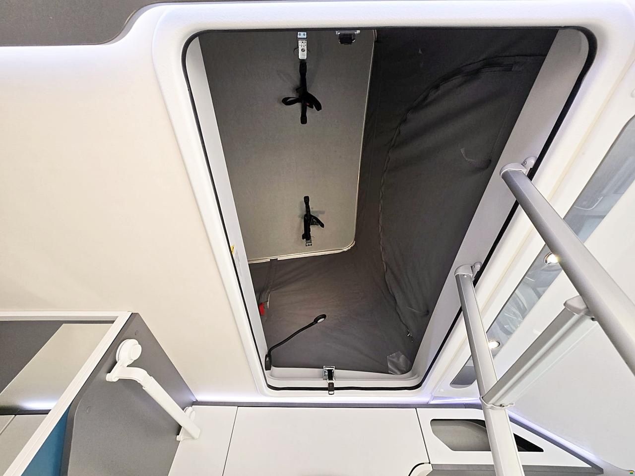 Pilote V 540 G Premium 2.2 MJ3 140