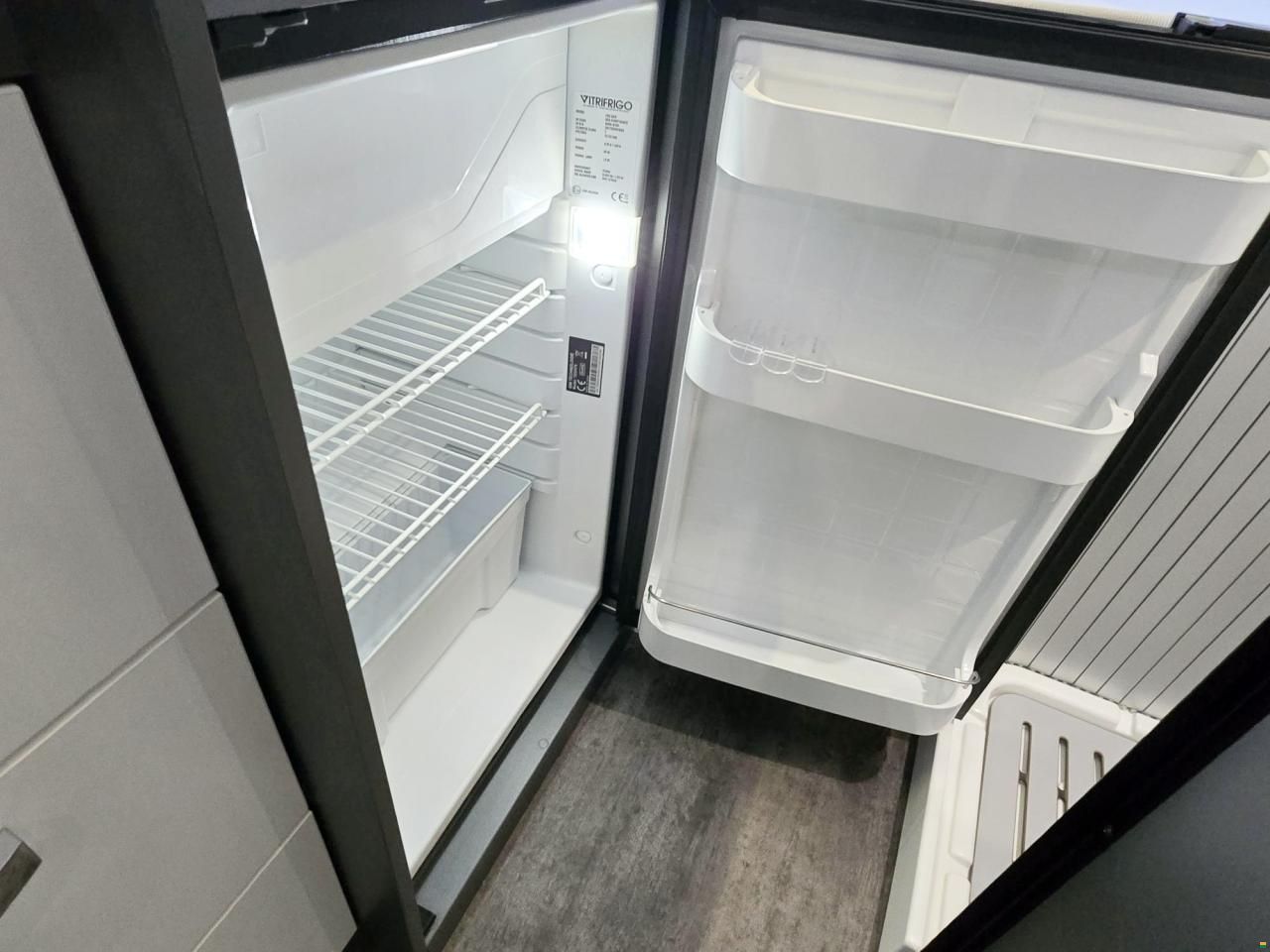 Pilote V 540 G Premium 2.2 MJ3 140