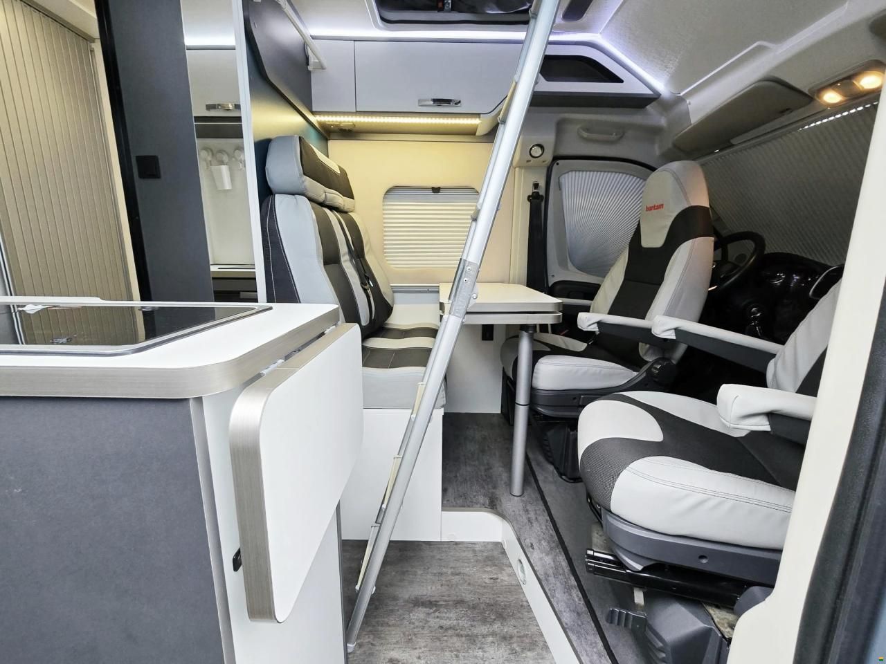 Pilote V 540 G Premium 2.2 MJ3 140