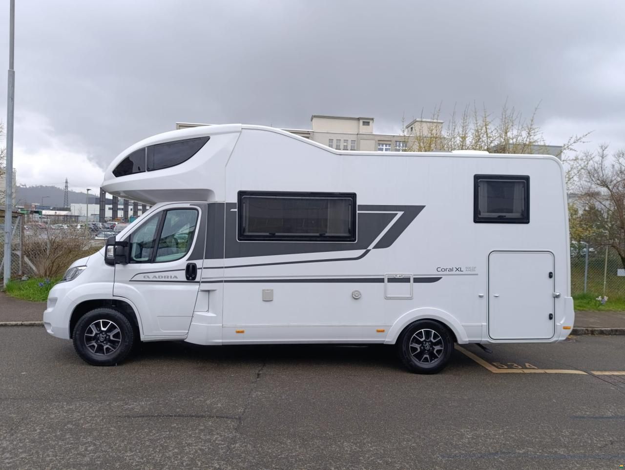 Adria Coral XL 600DP