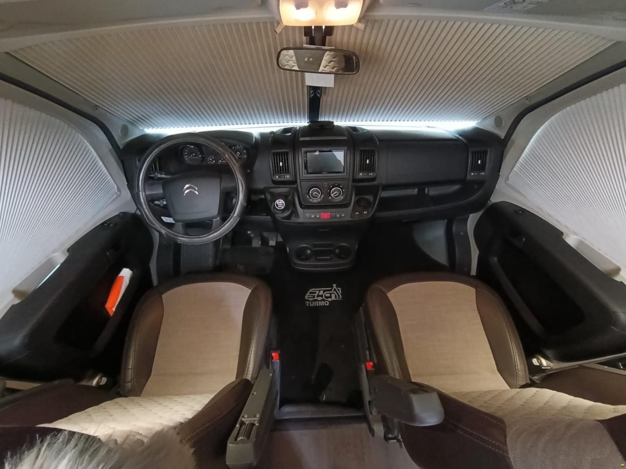 Adria Coral XL 600DP