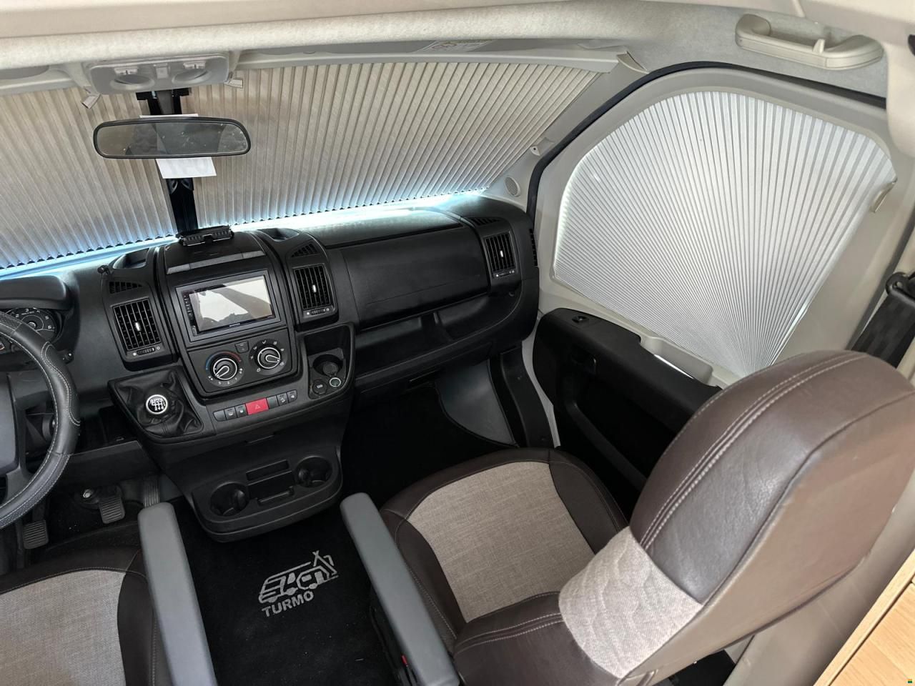 Adria Coral XL 600DP