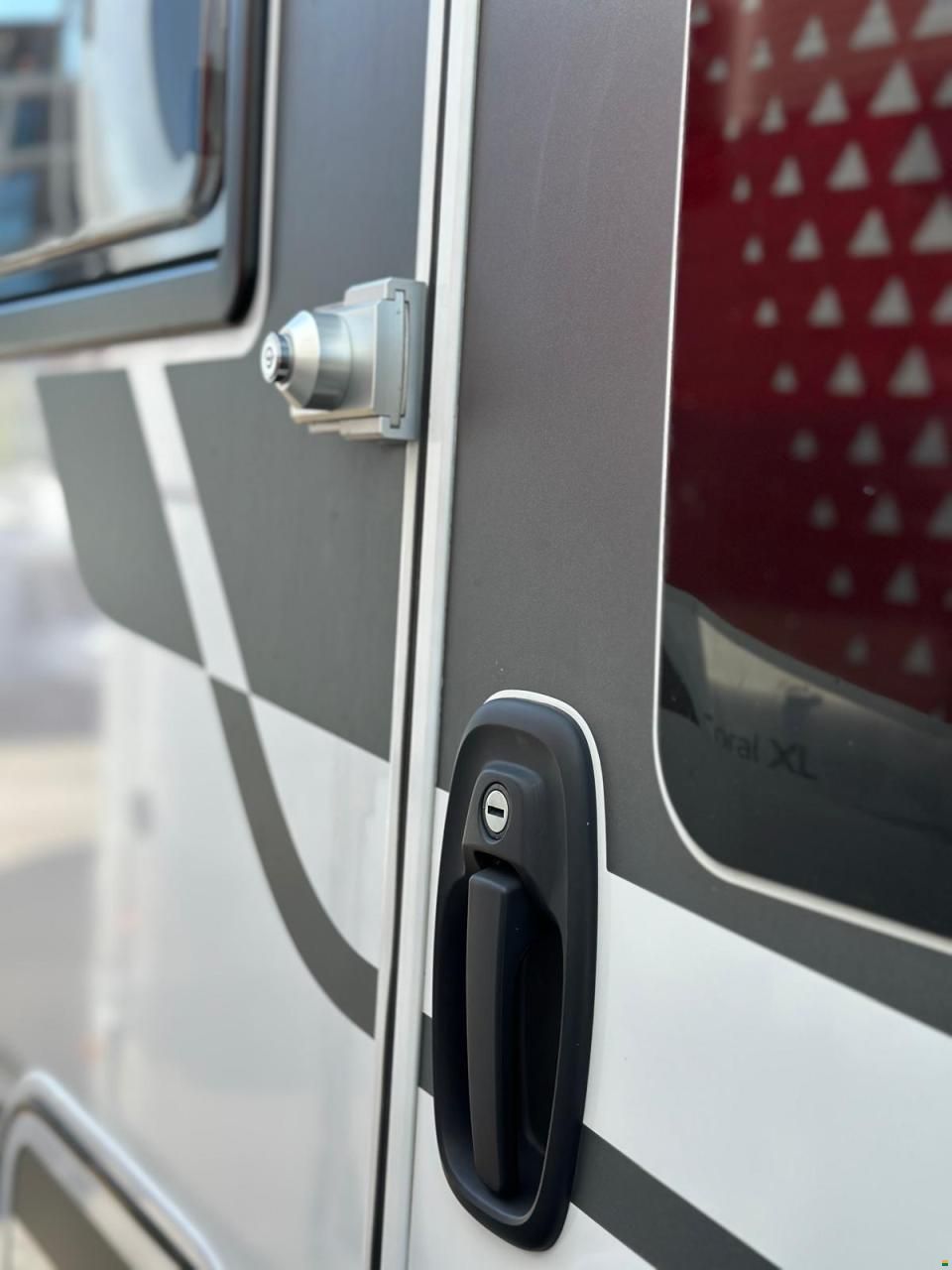 Adria Coral XL 600DP