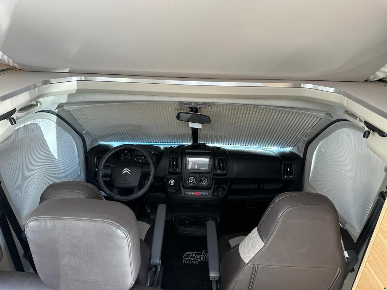 Adria Coral XL 600DP