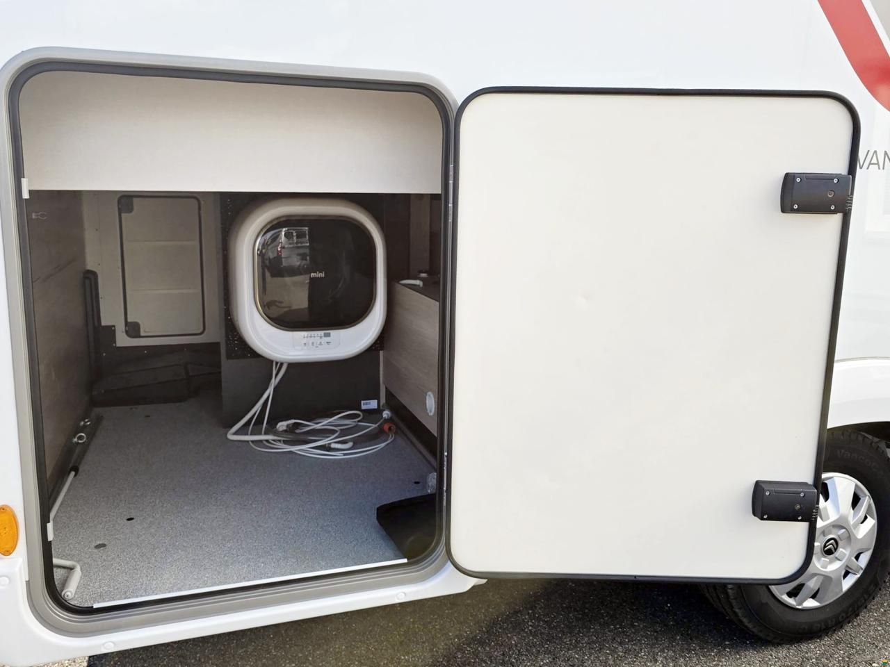 Bürstner NEXXO VAN BT 7009 2.2 HDI