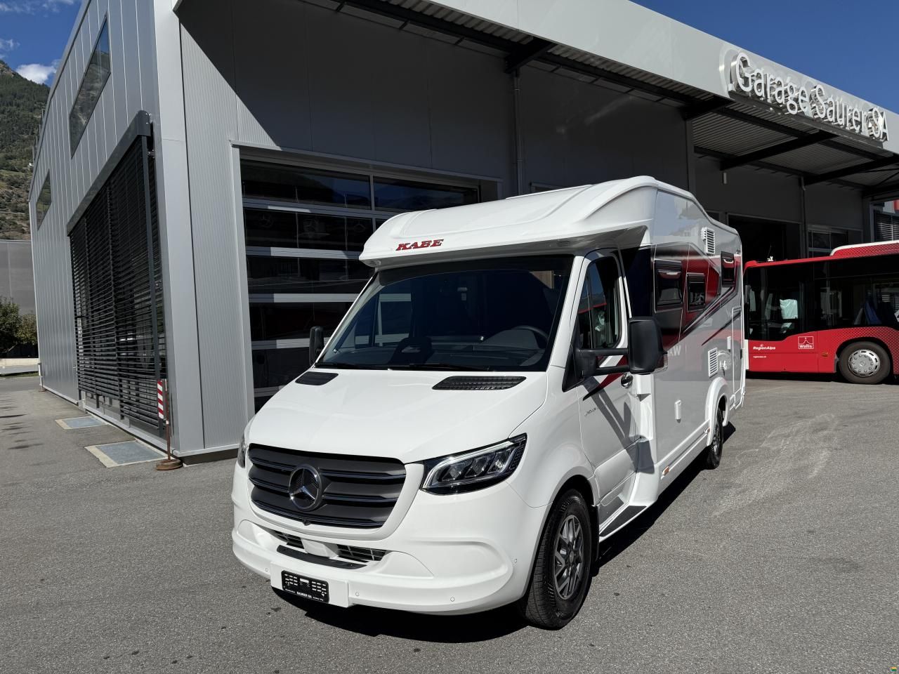 Kabe Novum 720 LGB Compact