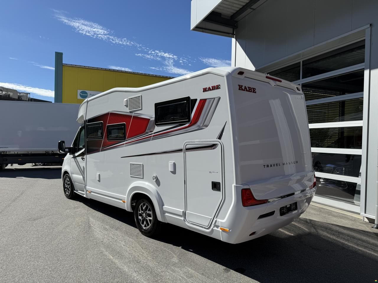 Kabe Novum 720 LGB Compact