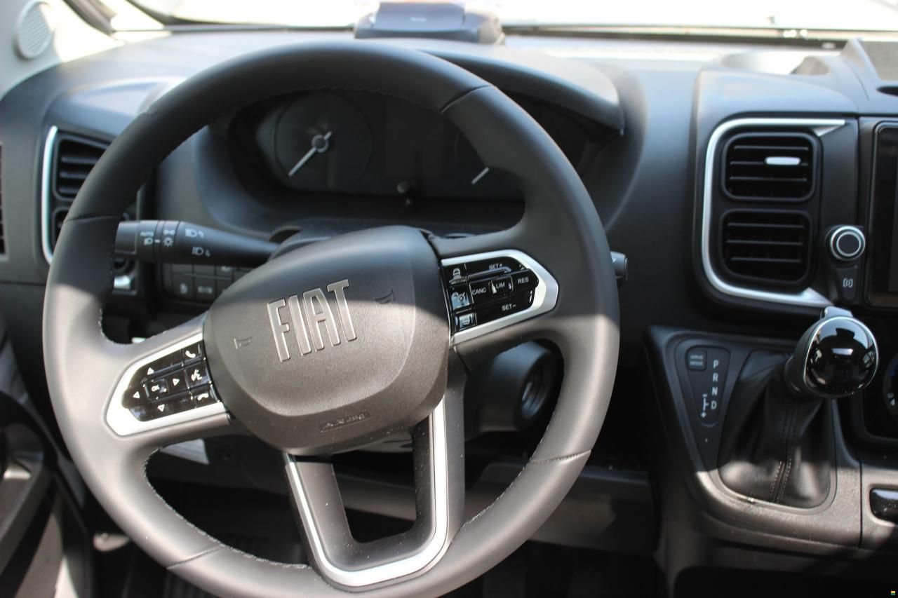 Knaus L!VE TI PLATINUM SELECTION 650 MEG (2025)