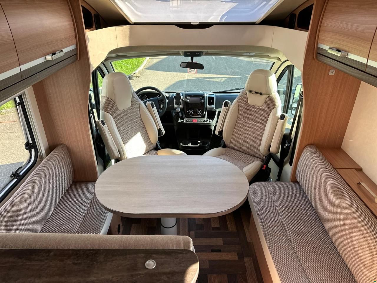 Knaus Sky TI 650 MF