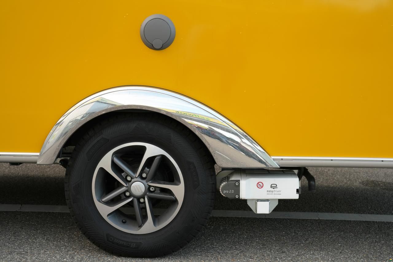 Eriba Touring 430 gelb