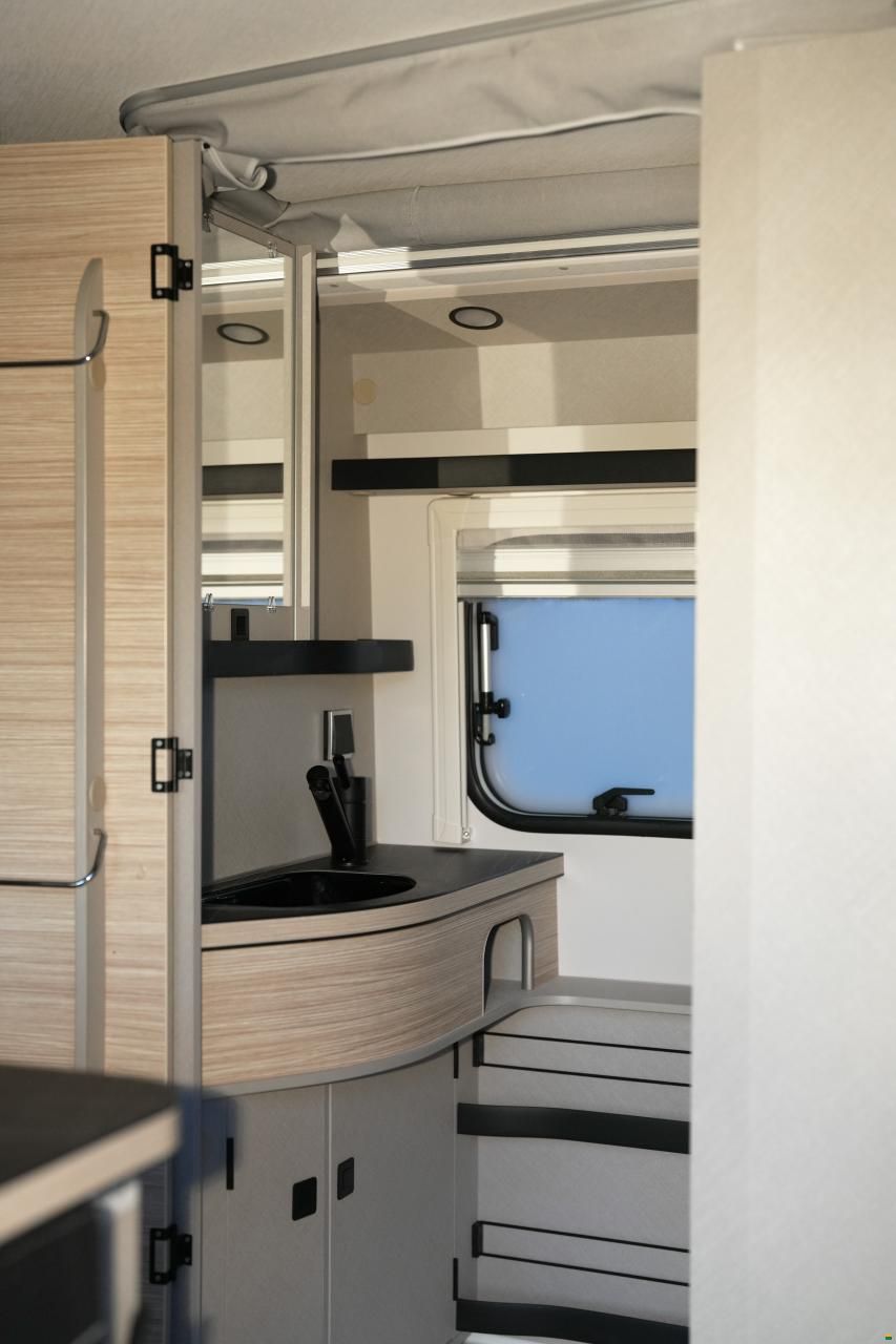 Eriba Touring 430 gelb