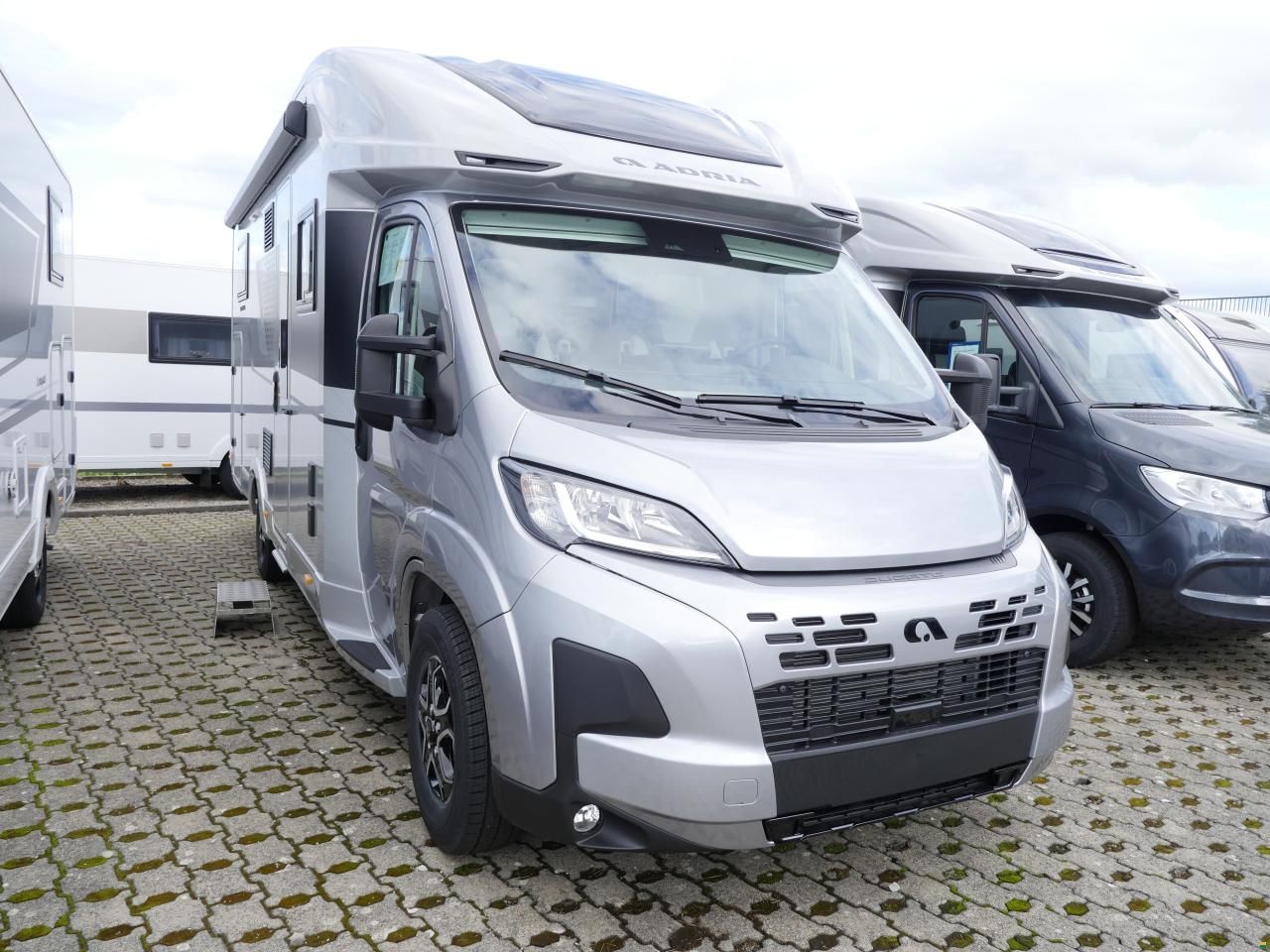 Adria Coral 670 DL 60 Years