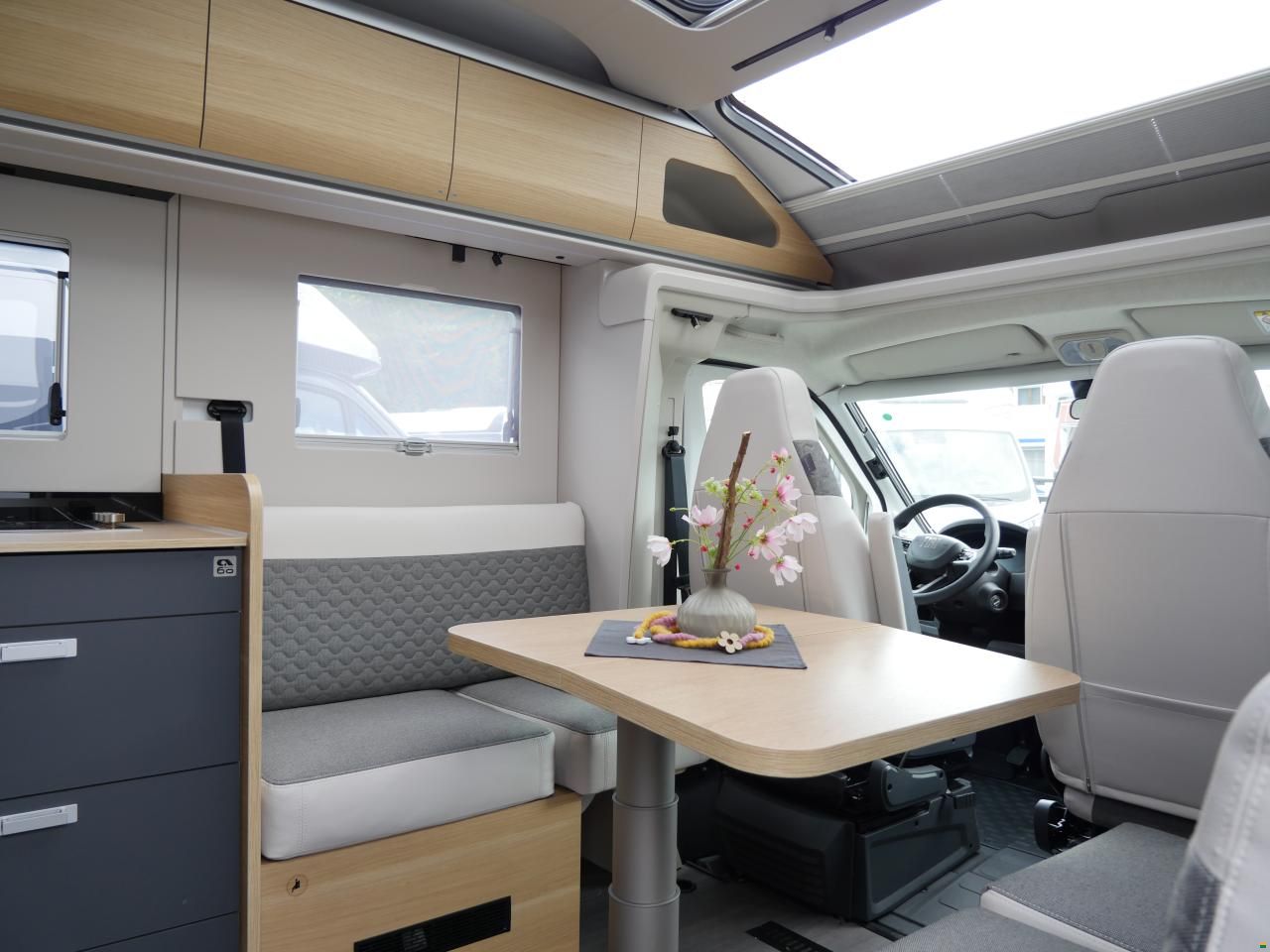Adria Coral 670 DL 60 Years