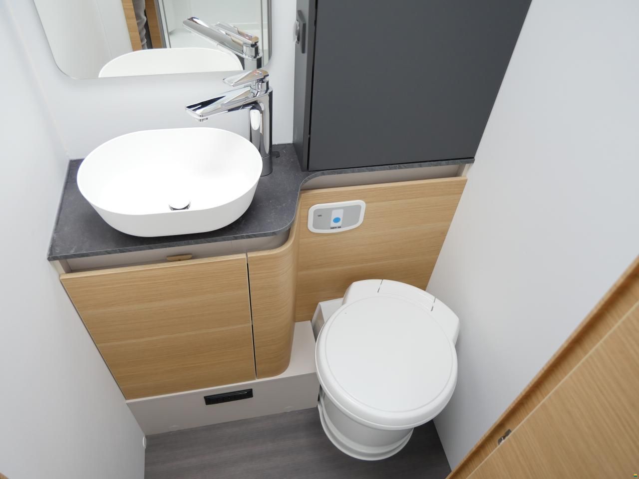 Adria Coral 670 DL 60 Years