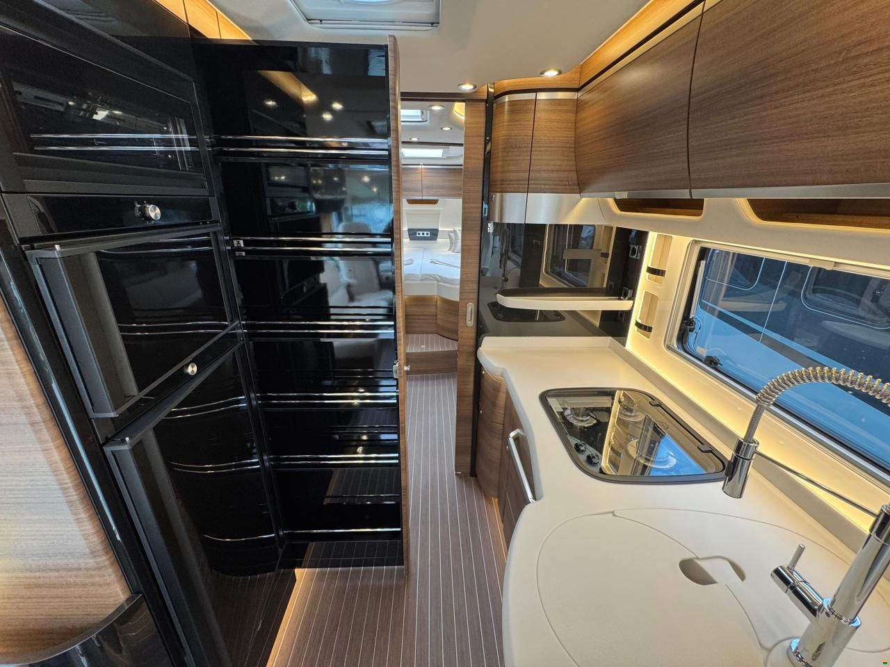 Concorde Charisma 910 LI