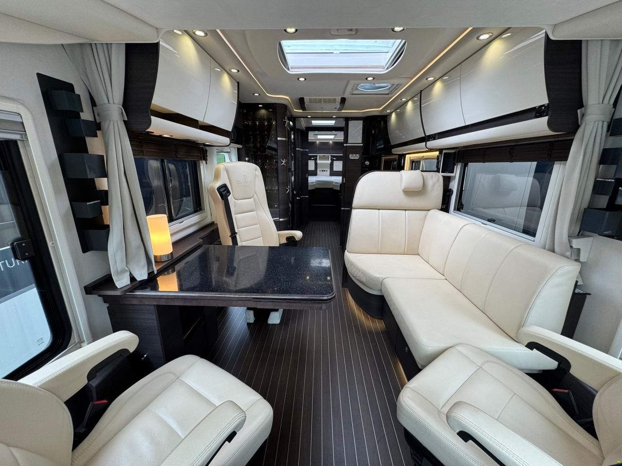 Concorde Charisma 900 LS