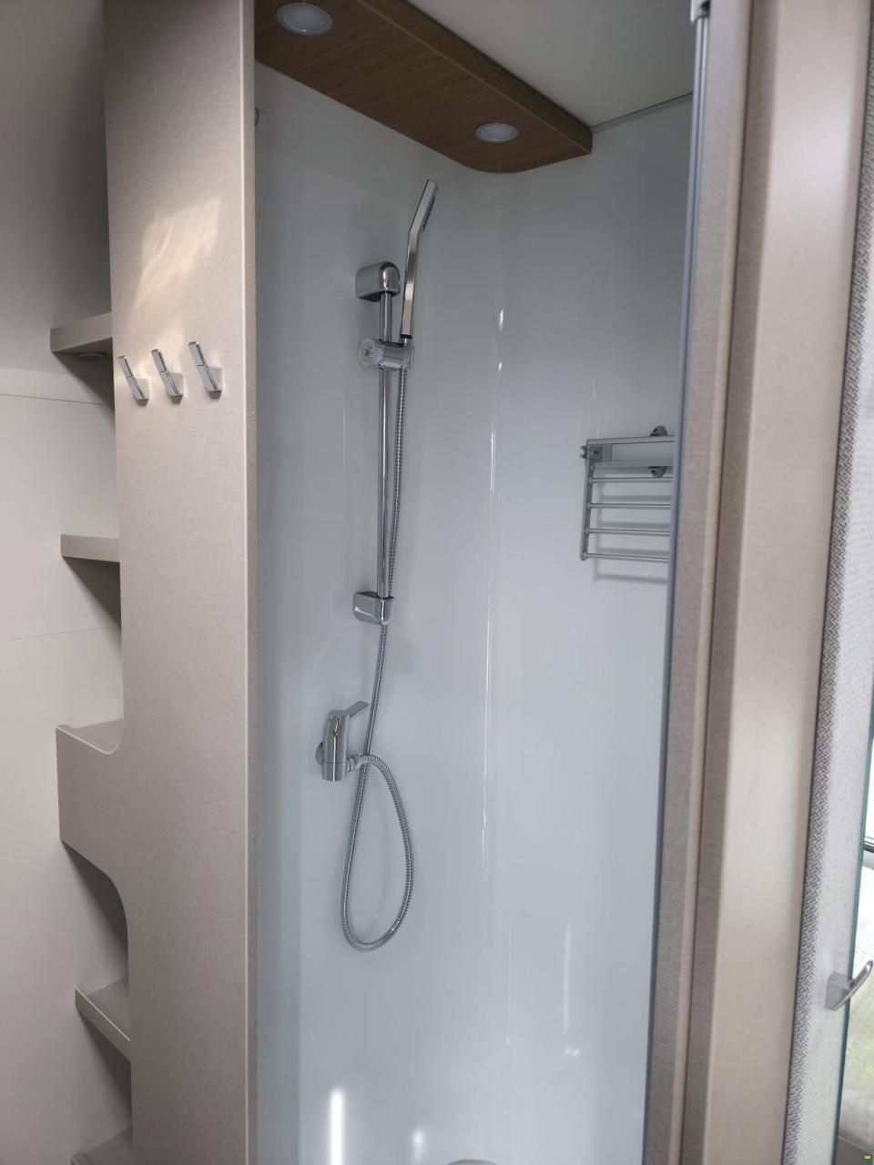 Bürstner Averso 560 TK Casa Pino