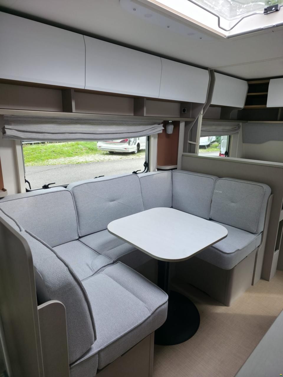 Bürstner Averso 560 TK Casa Pino