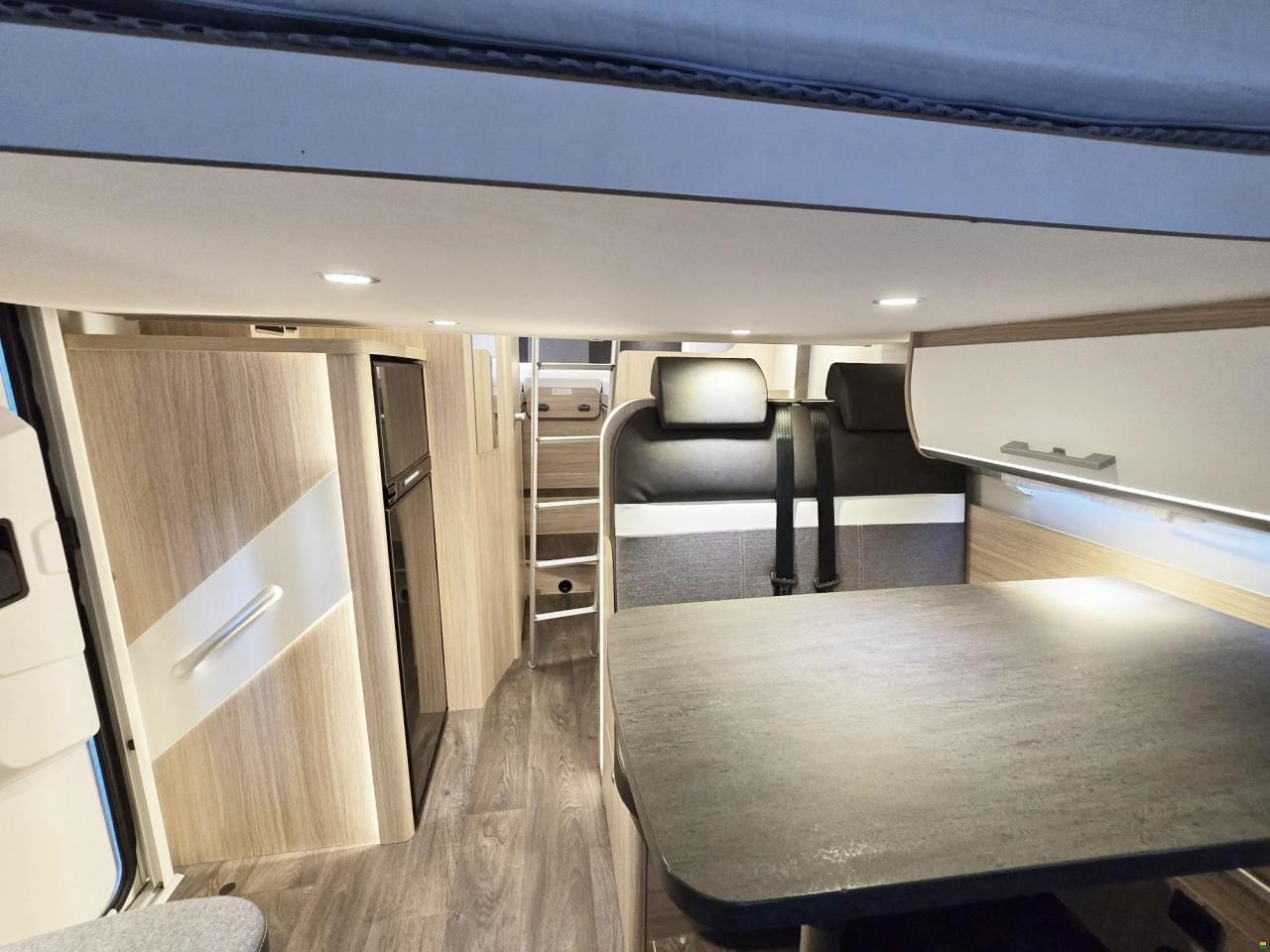 Sunlight T 67 S 2.2 MJ3 140