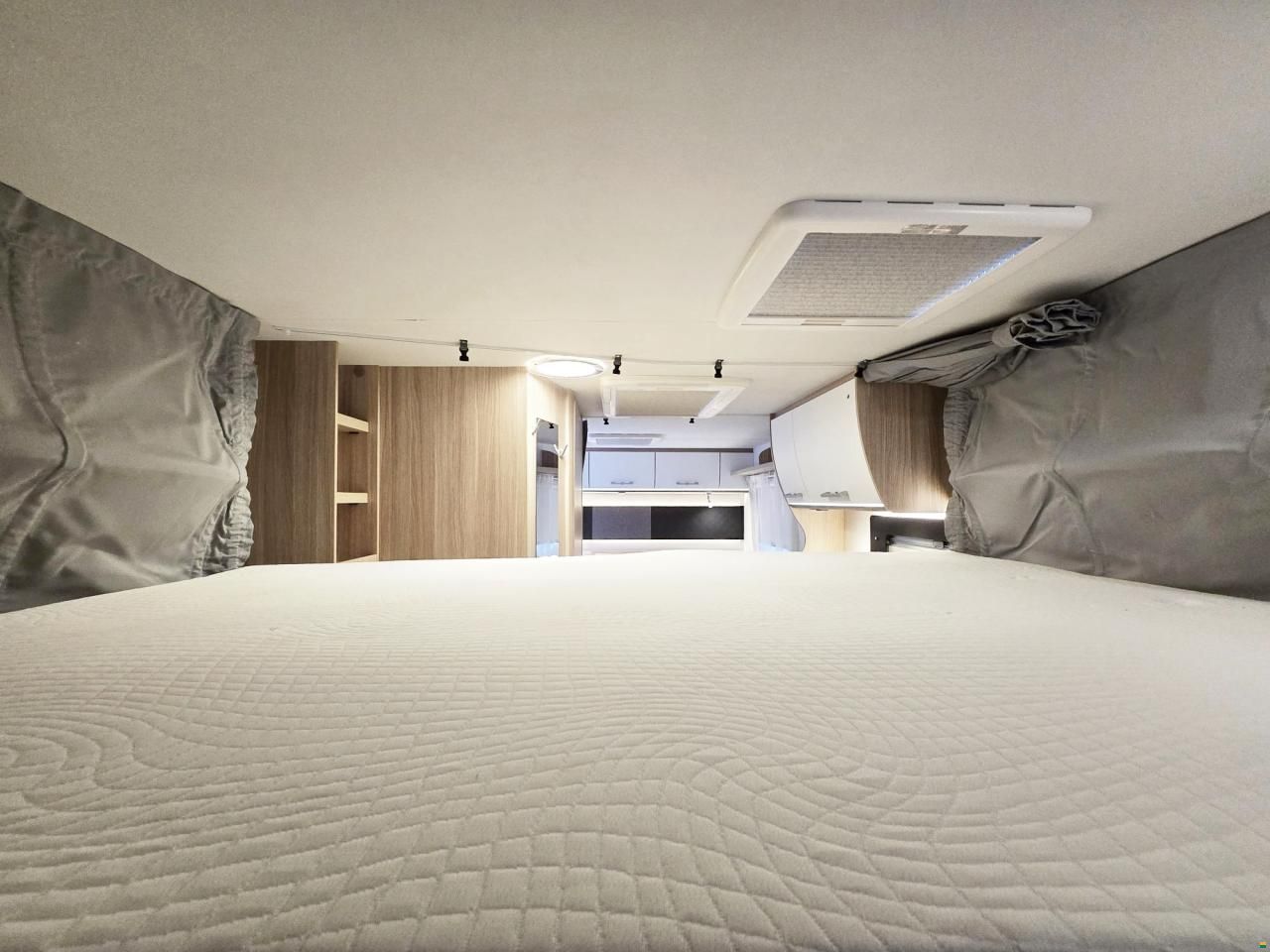 Sunlight T 67 S 2.2 MJ3 140