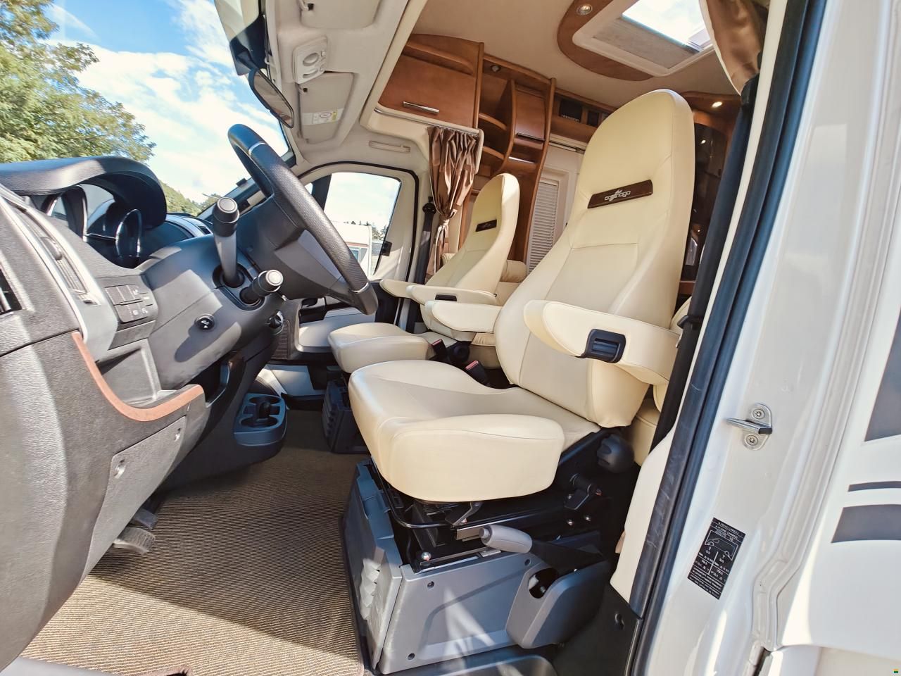 Carthago CHIC C-LINE T 4.8 - Automat 3.0d 177 PS