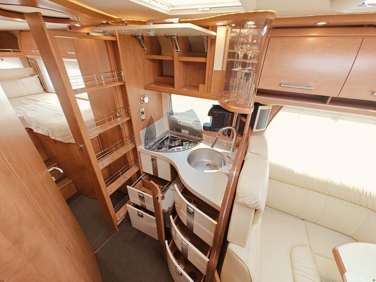 Carthago CHIC C-LINE T 4.8 - Automat 3.0d 177 PS