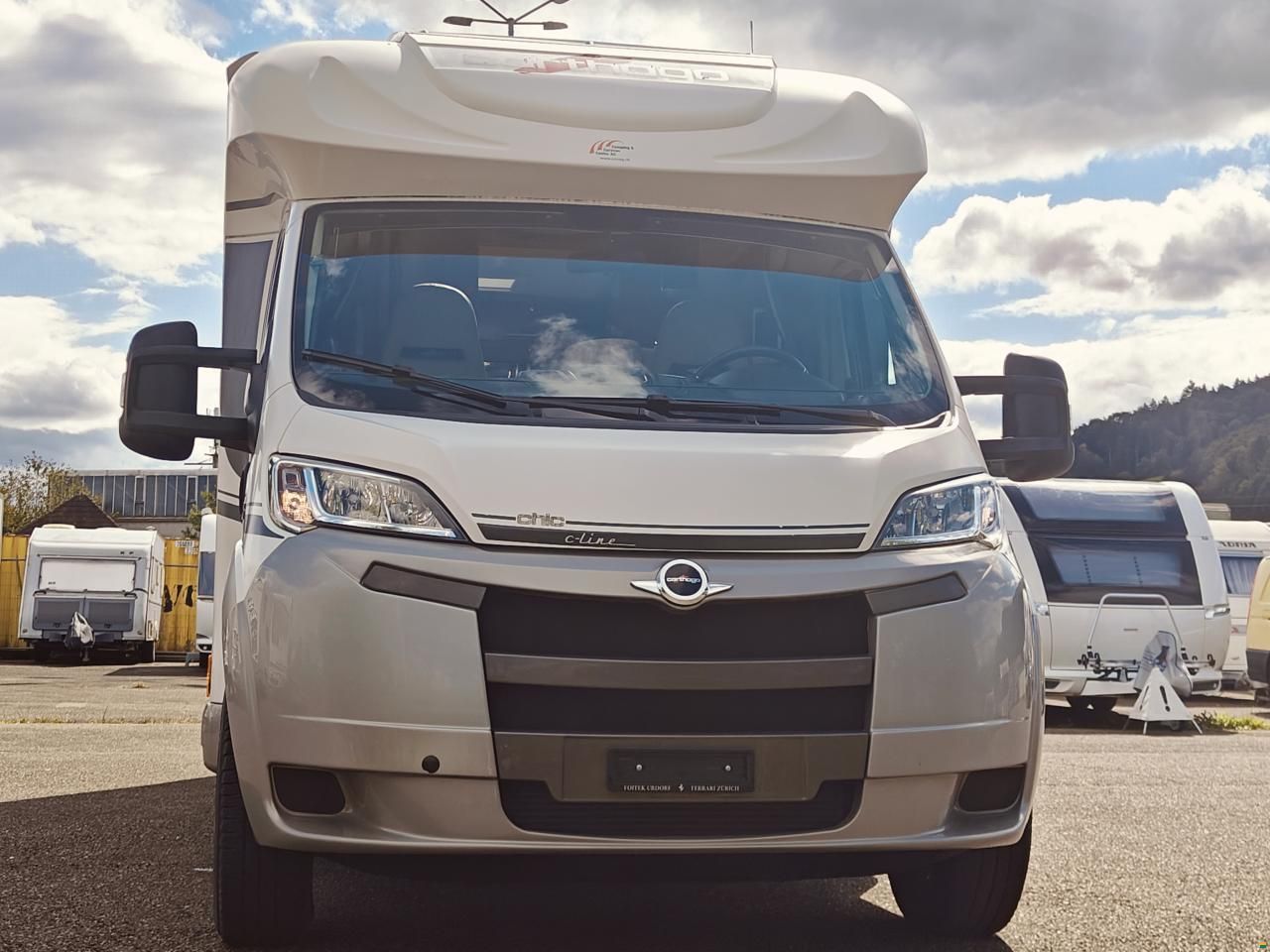 Carthago CHIC C-LINE T 4.8 - Automat 3.0d 177 PS