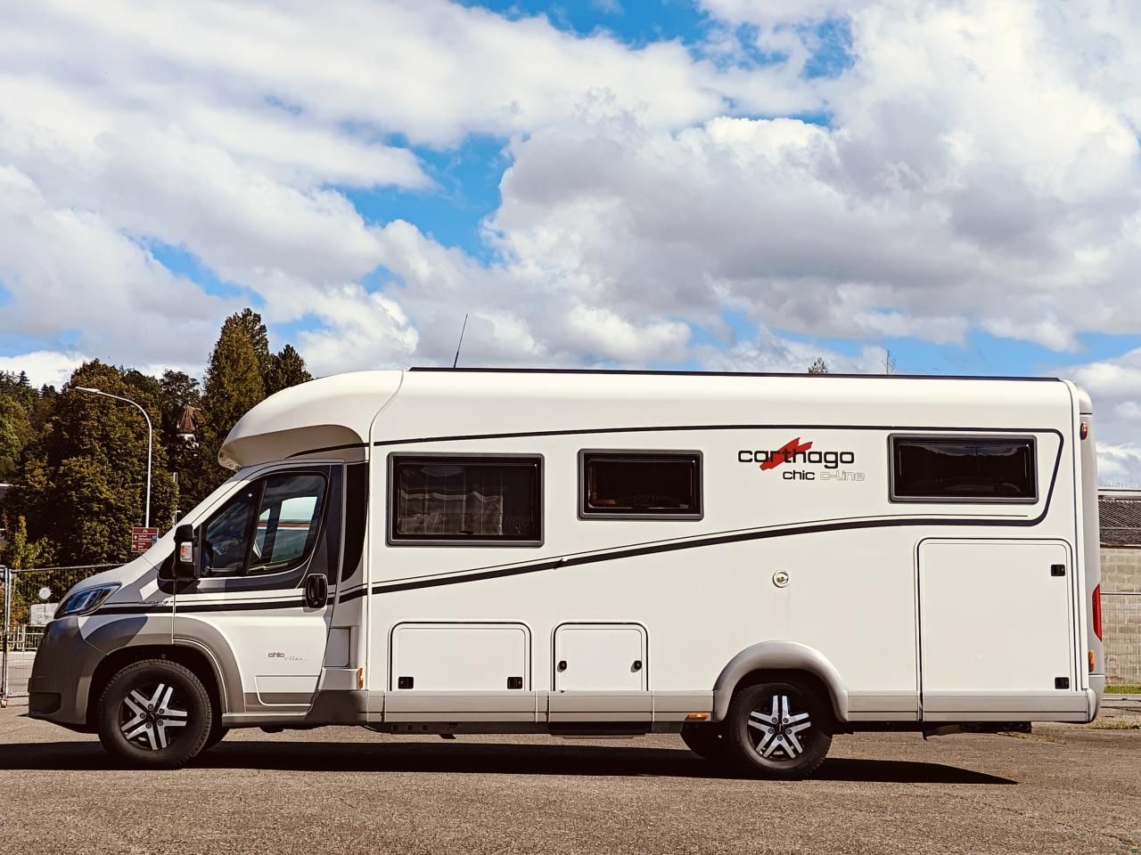 Carthago CHIC C-LINE T 4.8 - Automat 3.0d 177 PS