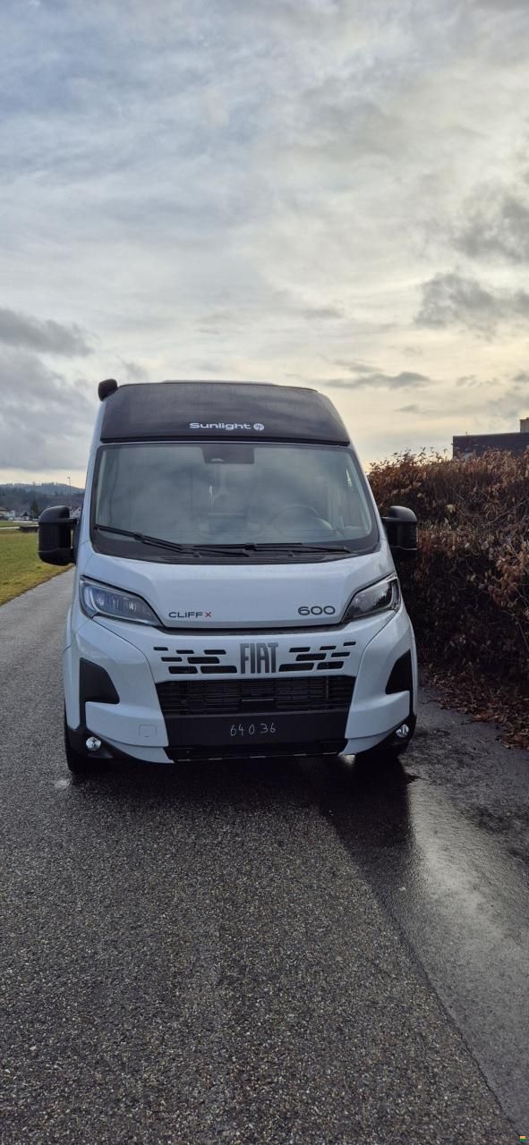 Sunlight Cliff X 600