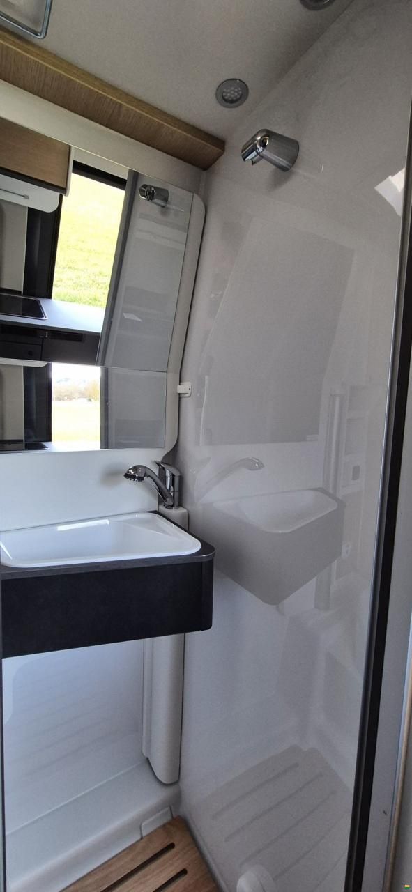 Sunlight Cliff X 600