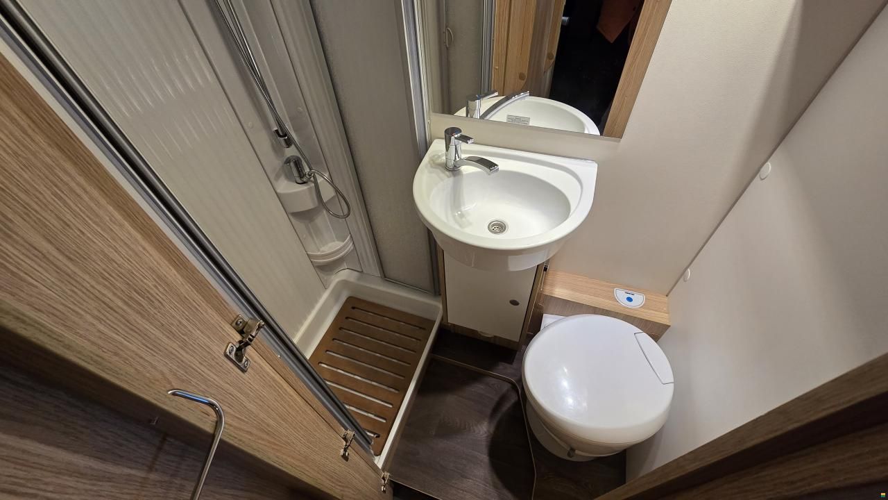 Sunlight A 68 / 6 Plätzer / Hymer-Gruppe