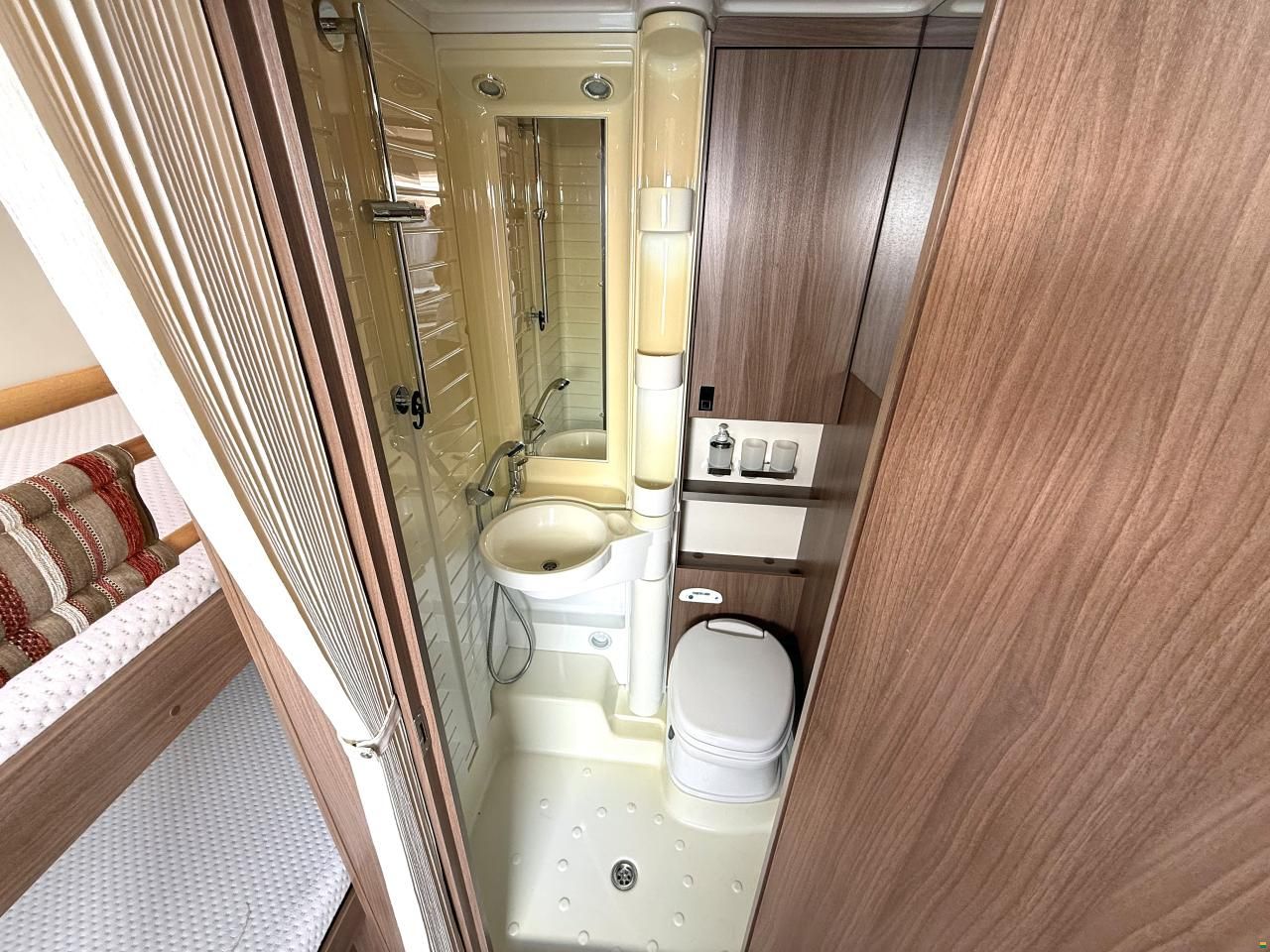 Bürstner Averso Top 500 TK