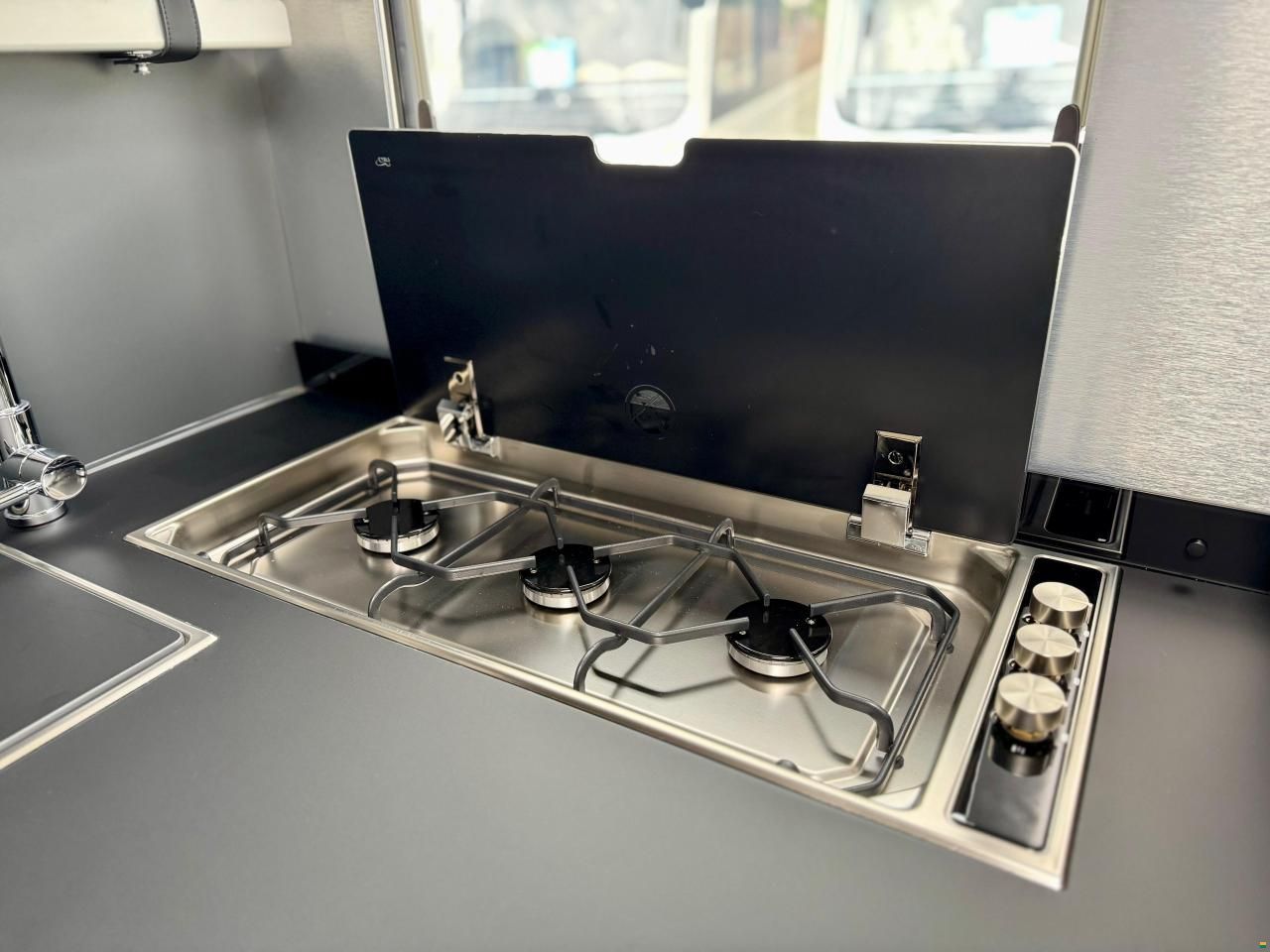 Adria Sonic Supreme 700 DL