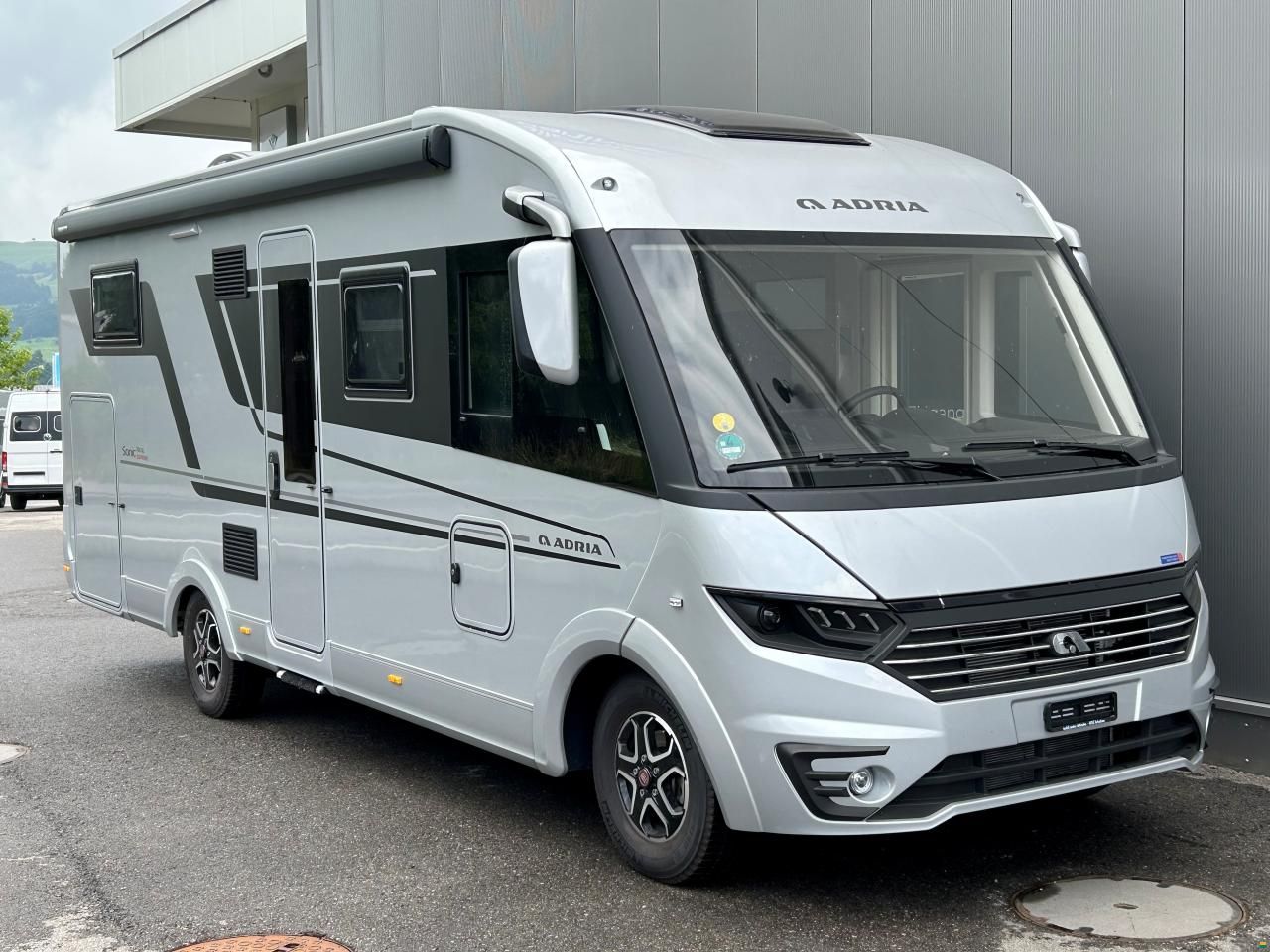 Adria Sonic Supreme 700 DL