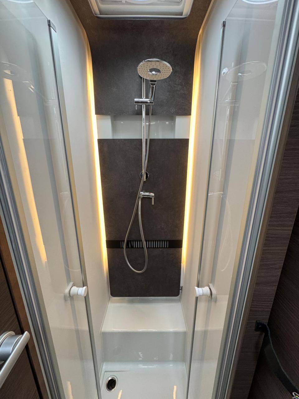 Adria Sonic Supreme 700 DL