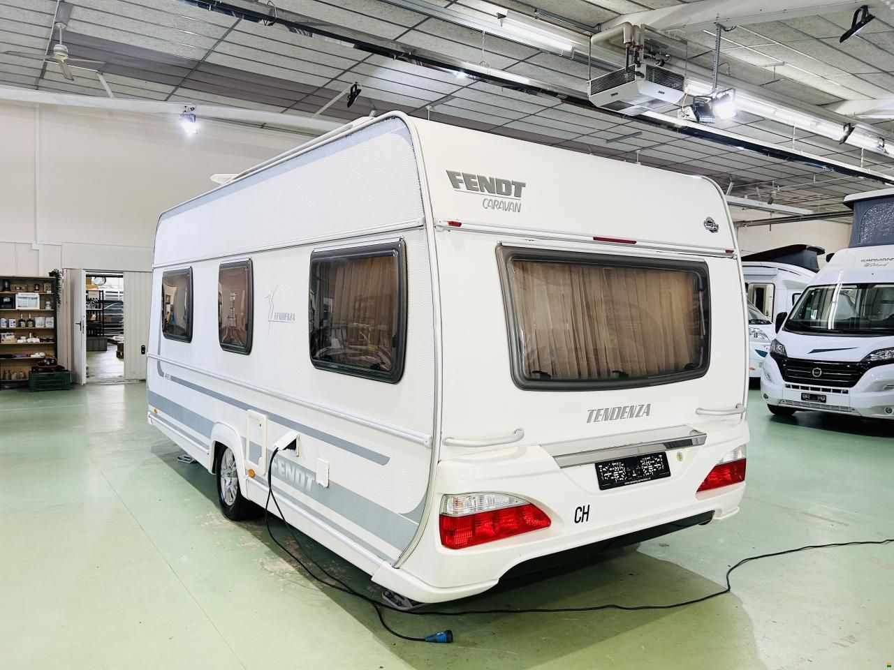 Fendt Tendenza 465 TG