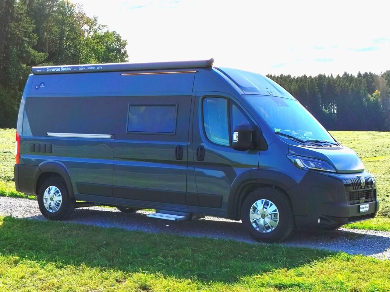 Megamobil Mega Classic 600 Twin Peugeot 180 PS