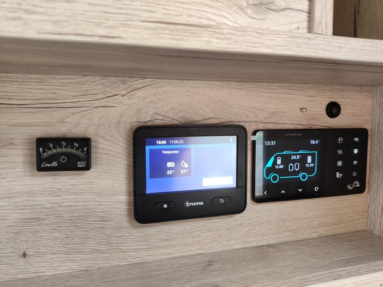 Megamobil Mega Classic 600 Twin Peugeot 180 PS