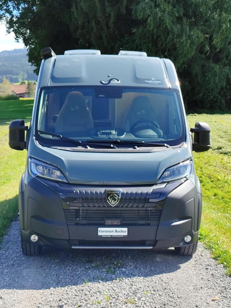 Megamobil Mega Classic 600 Twin Peugeot 180 PS