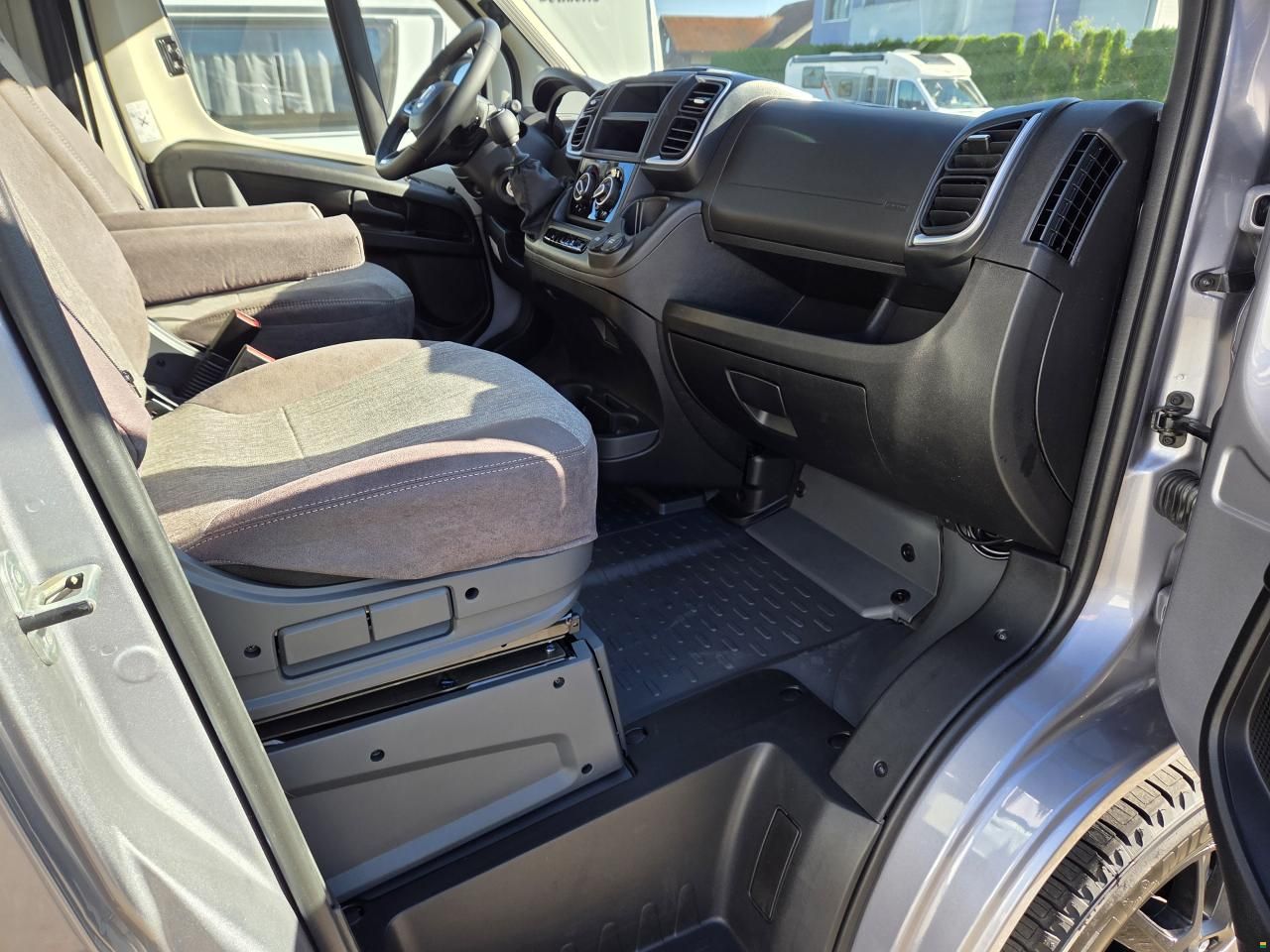 Dethleffs Globetrail 600 DF Classic