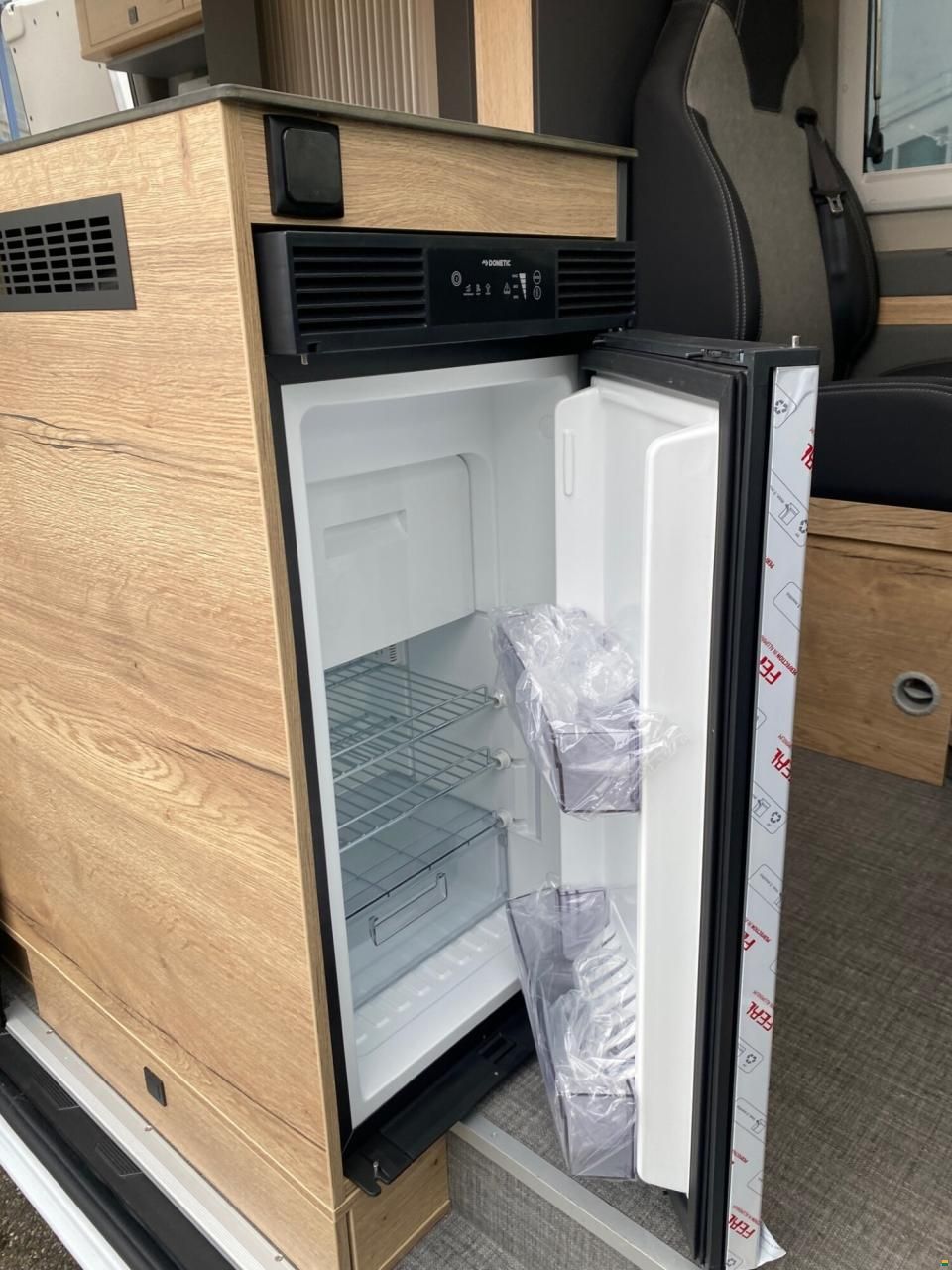 Clever Vans Aventuro 600 Mercedes 190 PS