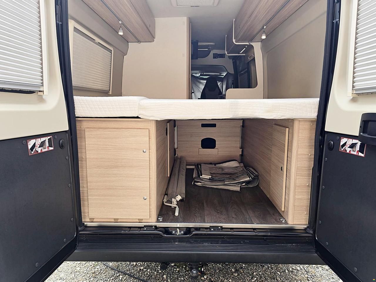 Sunlight CLIFF XV 640 ED.ENTRY AUTOMAT MAXI MJ160